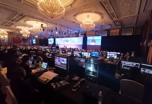 FOH production control setup
